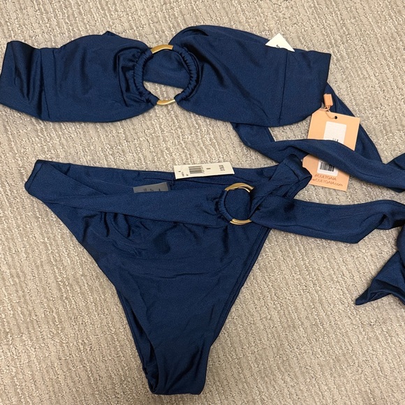 NWT Cult Gaia Lexi bikini XS top and Medium bottom - Picture 1 of 4